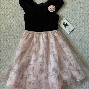 NWT - Elegant Black velvet and Pink sparkle tulle Dress - 8